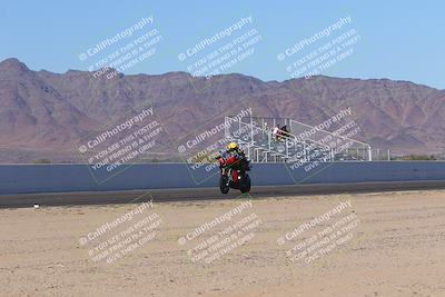media/Nov-06-2023-Moto Forza (Mon) [[ce023d0744]]/4-Beginner Group/Session 4 (Finish Line Checker)/